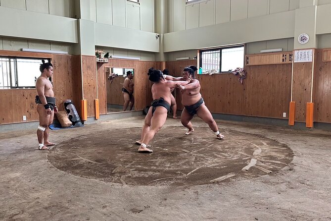 Experience the Sumo World in Tokyo - Two trains from Ueno to the stable