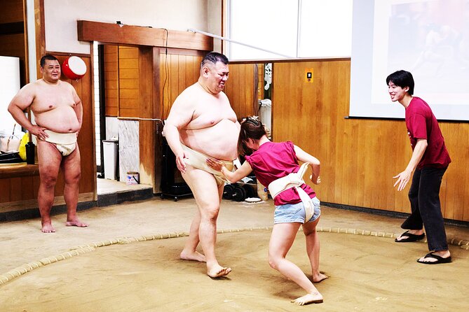 Osaka Sumo Experience with Live Show and Audience Challenge - The retired wrestlers bring the show to life