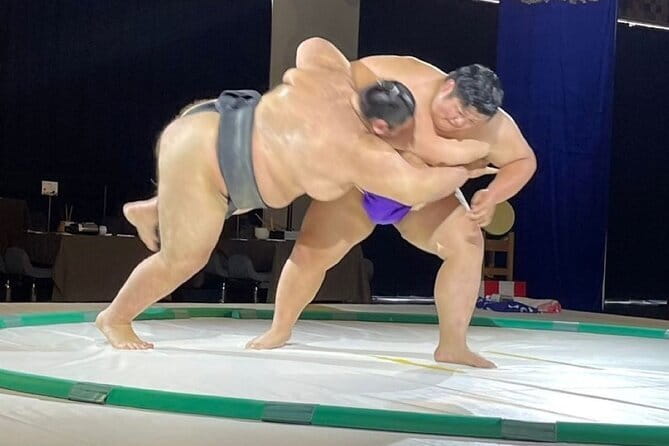 Osaka: Sumo Show and Kimono Haori Experience - What the Sumo Restaurant Ochi Izumi-beya experience really offers