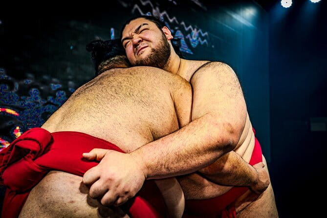 SUMO BEATS SHOWCASE Clash of Power and Sound - The included Wagyu burger and drink