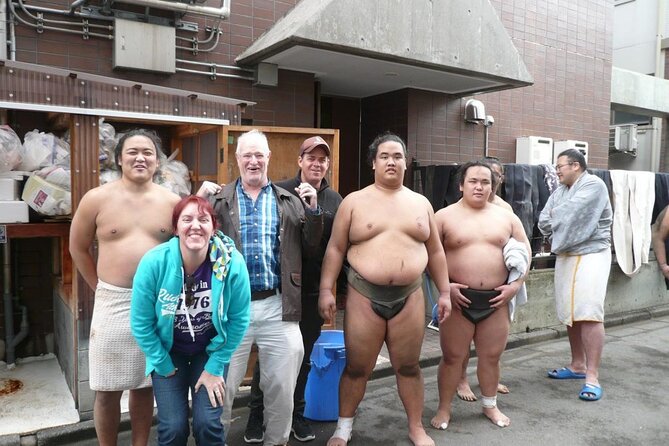 Sumo Morning Training Watch in Tokyo,Hotel-pickup w/English guide - Why an English-speaking guide adds real value