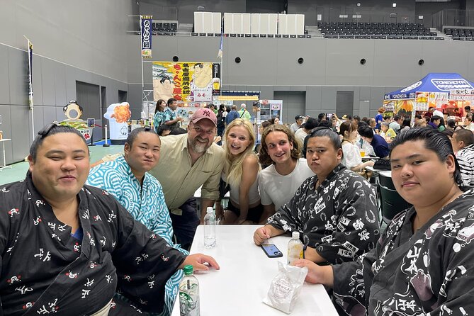 The Best Sumo Tournament Experience in Nagoya - Watching wrestlers enter IG Arena
