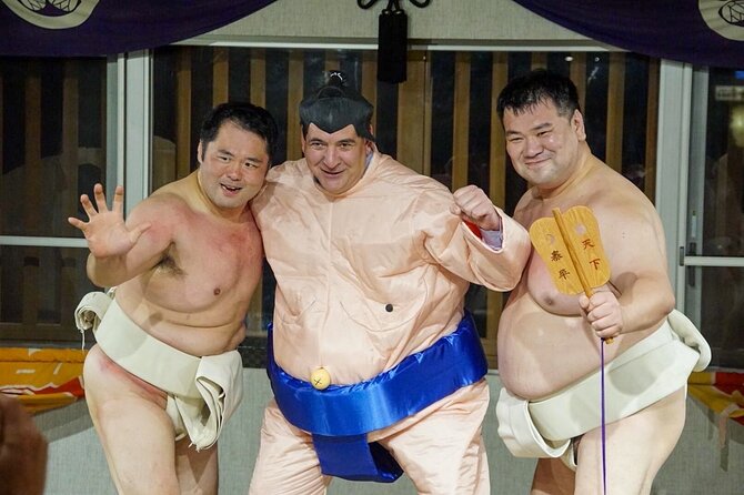The SUMO Show & Experience with Hot pot lunch - Photos help you grasp the scale