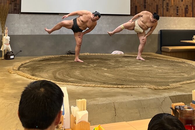 the SUMO show with Dinner - Seating, timing, and the view