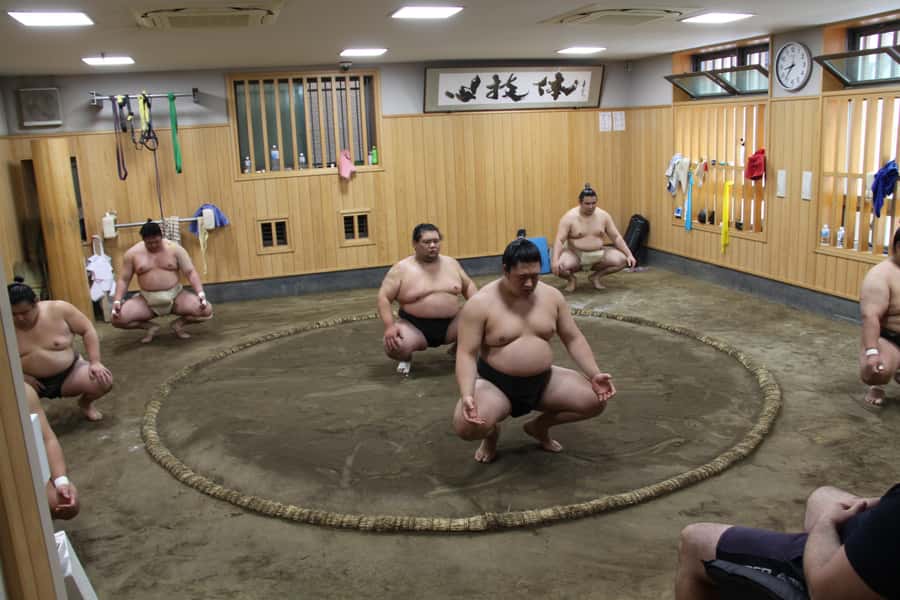 Tokyo: Grand Sumo Morning Training Tour - Meeting your guide at Honjo-Azumabashi Station