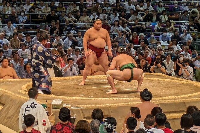 Tokyo Grand Sumo Tournament 2026 with a Sumo Expert Guide - Meeting at Ryogoku Station at 2 p.m.