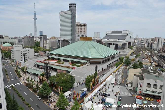 Tokyo Grand Sumo Tournament Viewing Tour with Tickets - Why sumo is best seen at Ryogoku Kokugikan