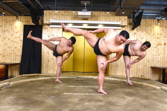 Tokyo Sumo Entertainment Show with Chicken Hot Pot and Photo - What this Asakusa sumo show really offers