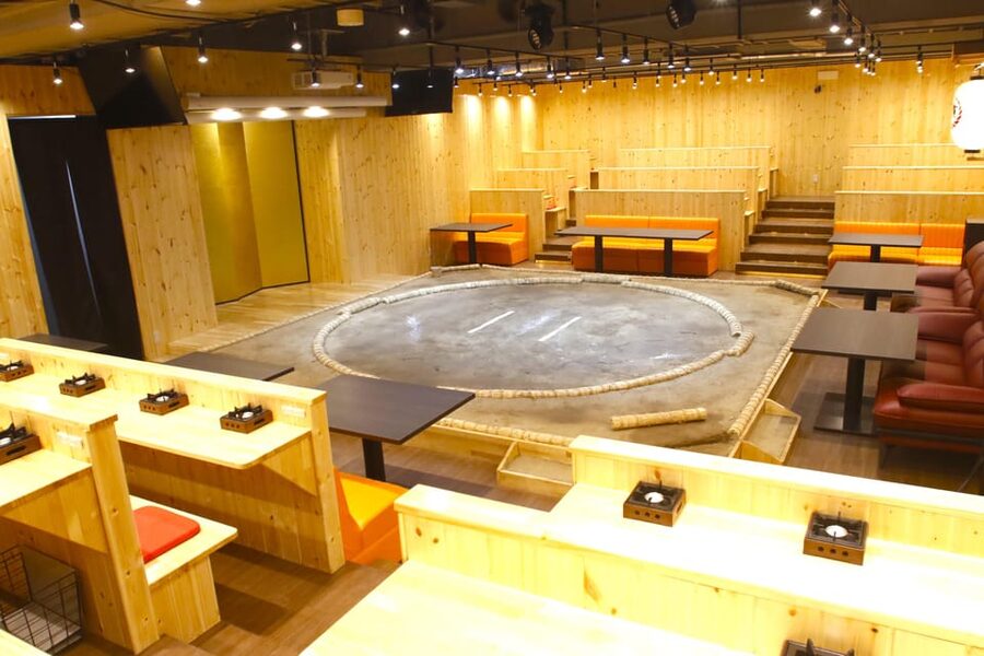 Tokyo: Sumo Show Experience with Chicken Hot Pot and a Photo - The best-of-three bout: real technique, show-business timing