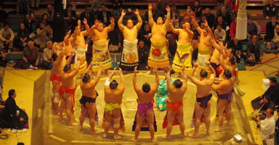 Tokyo: Sumo Tournament Tour with Chair Seat Tickets - Seeing the Makuuchi and Yokozuna ceremonies